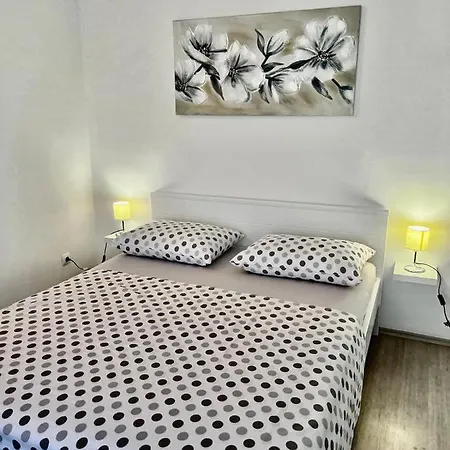 Deluxe Antonio Apartment *