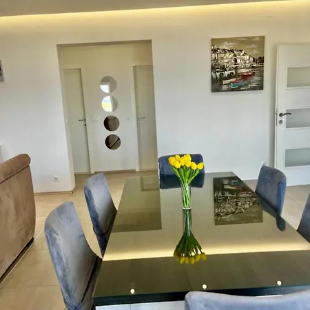 Deluxe Antonio Apartment Duce