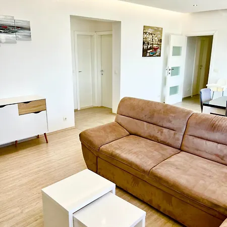 Deluxe Antonio Apartment Duce